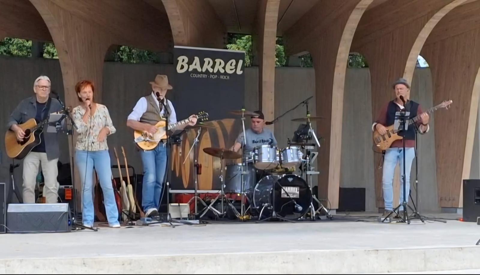 BARREL optreden